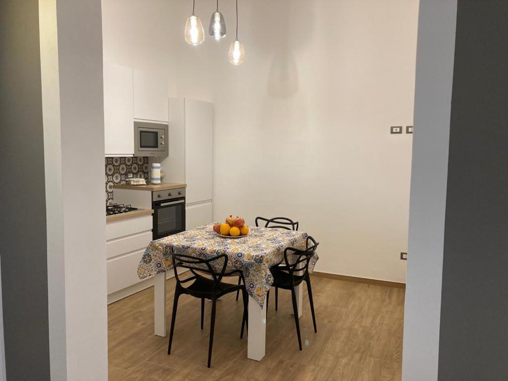 Casa Vacanze Al Trenta3 Марсала Екстериор снимка